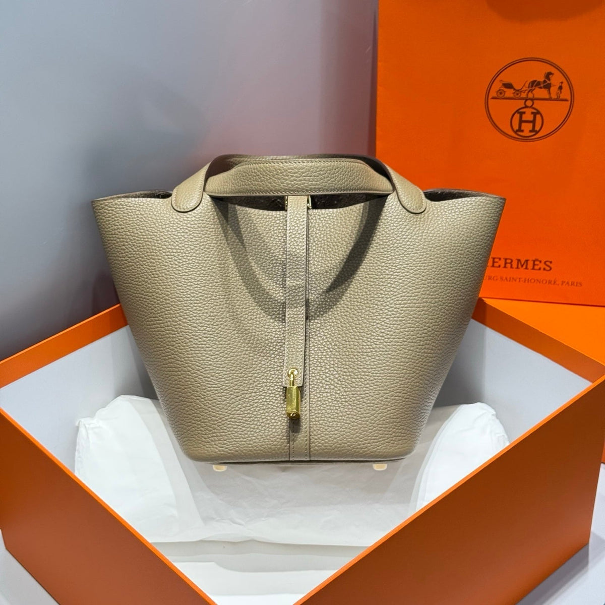 Hermes 25S Picotin Lock 22 in Tan Brown Calfskin Gold Hardware Bag