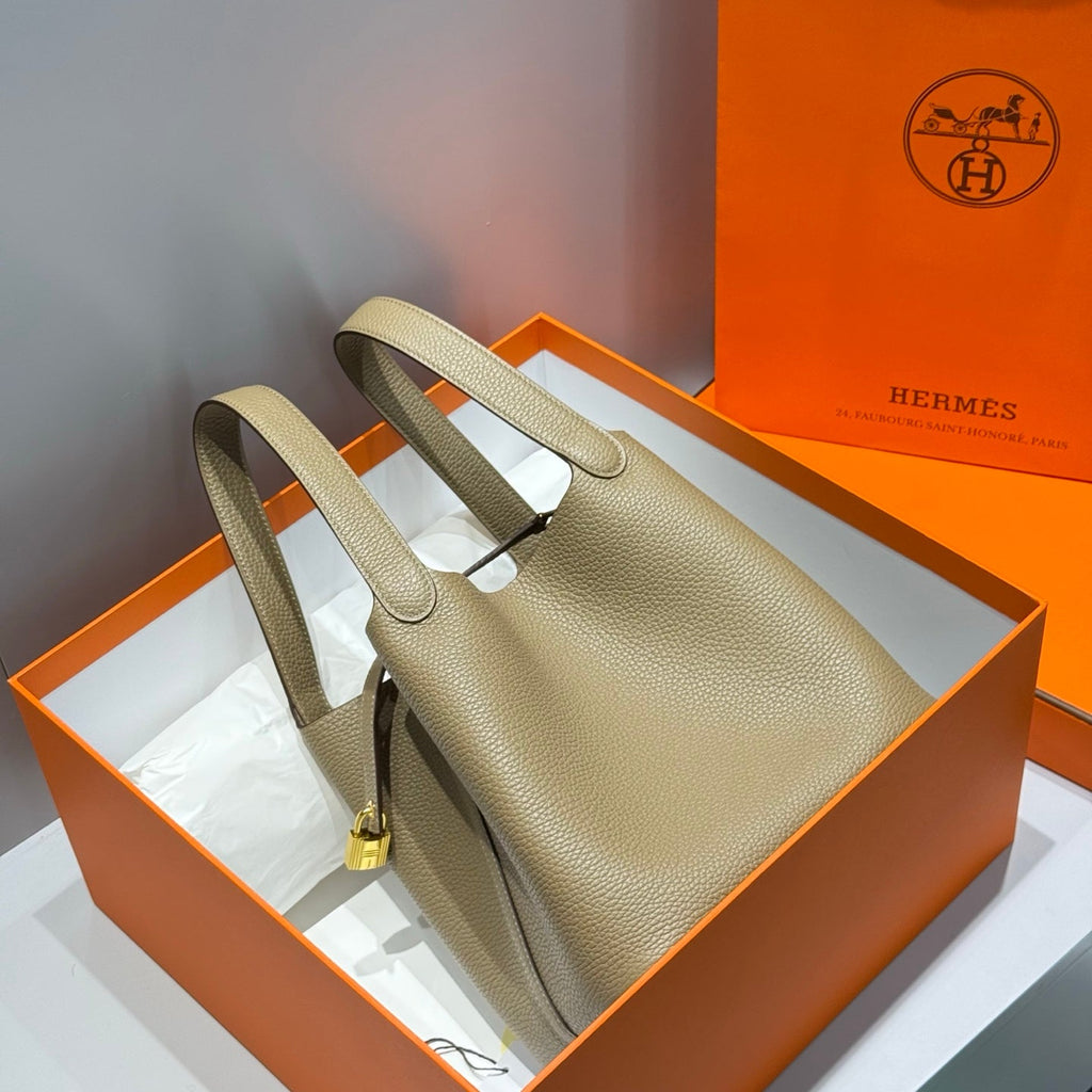 Hermes 25S Picotin Lock 22 in Tan Brown Calfskin Gold Hardware Bag