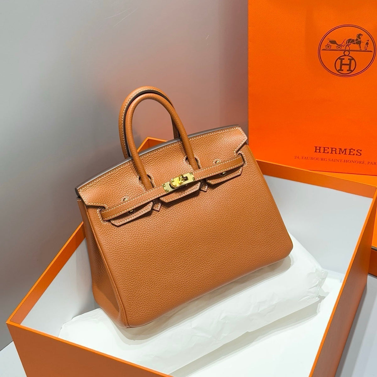 Hermes 25S Medium Birkin 25 in Burnt Orange Calfskin Gold Hardware Bag
