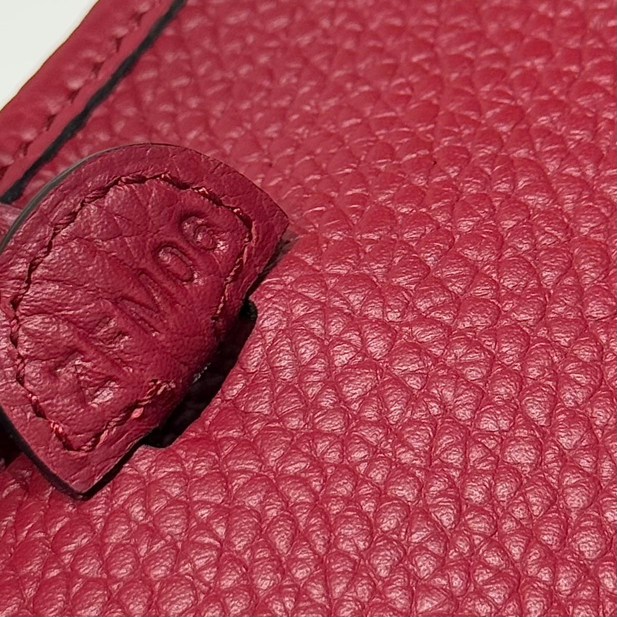 Hermes 25S Mini Evelyne 18 in Burgundy Patterned Strap Calfskin Silver Hardware Bag