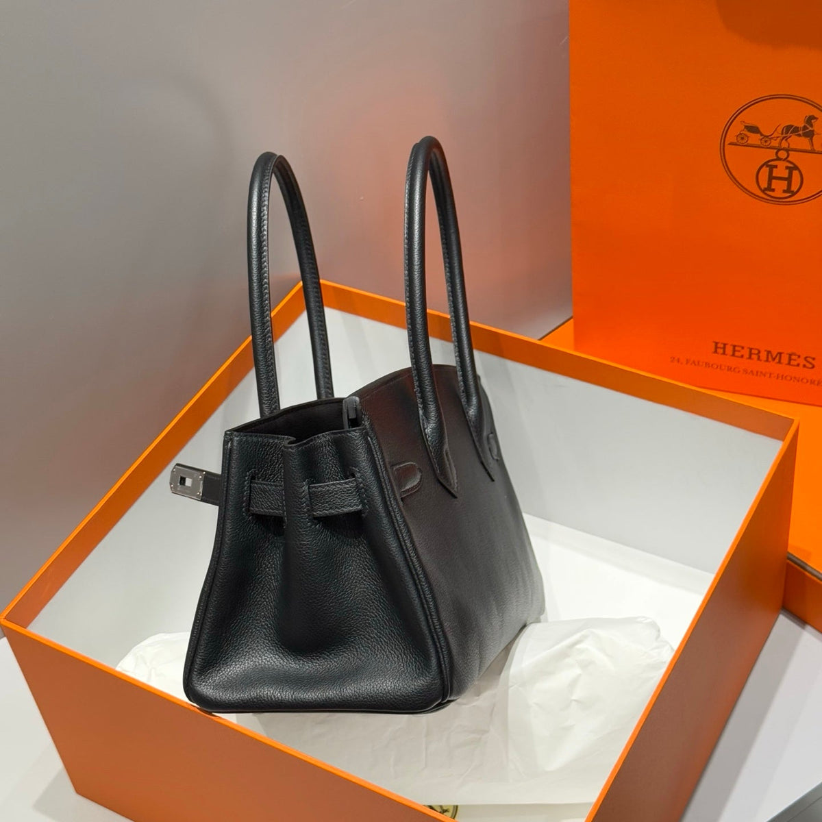 Hermes 25S Shoulder Birkin 29 in Black Calfskin Silver Hardware Bag