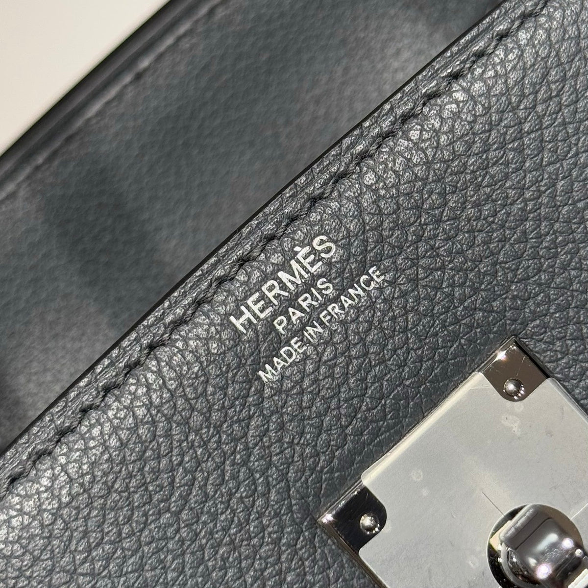 Hermes 25S Shoulder Birkin 29 in Haze Gray Calfskin Silver Hardware Bag