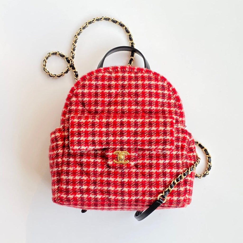 Chanel 25S Backpack 28 cm in Red Tweed with Gold Hardware