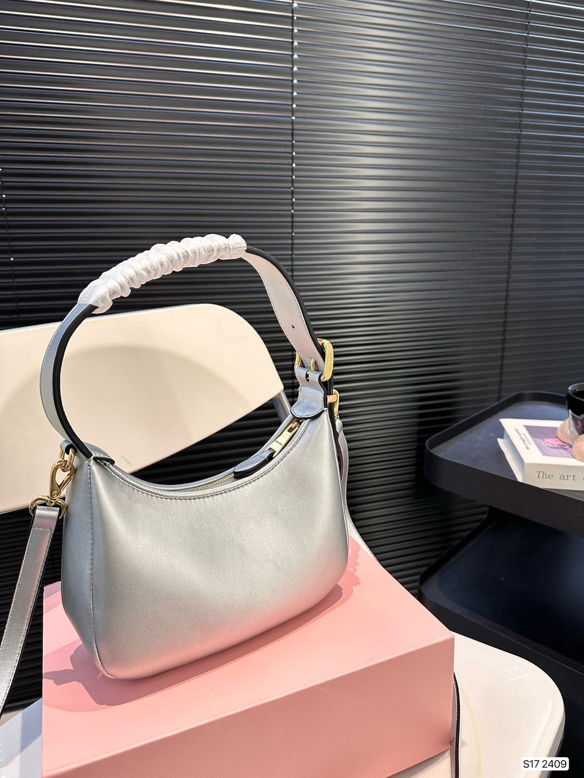 Hobo 22 Bag in Silver Calfskin