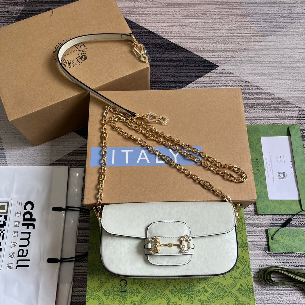 Gucci Diamond Horsebit Shoulder Bag 24 in White Calfskin Gold Hardware
