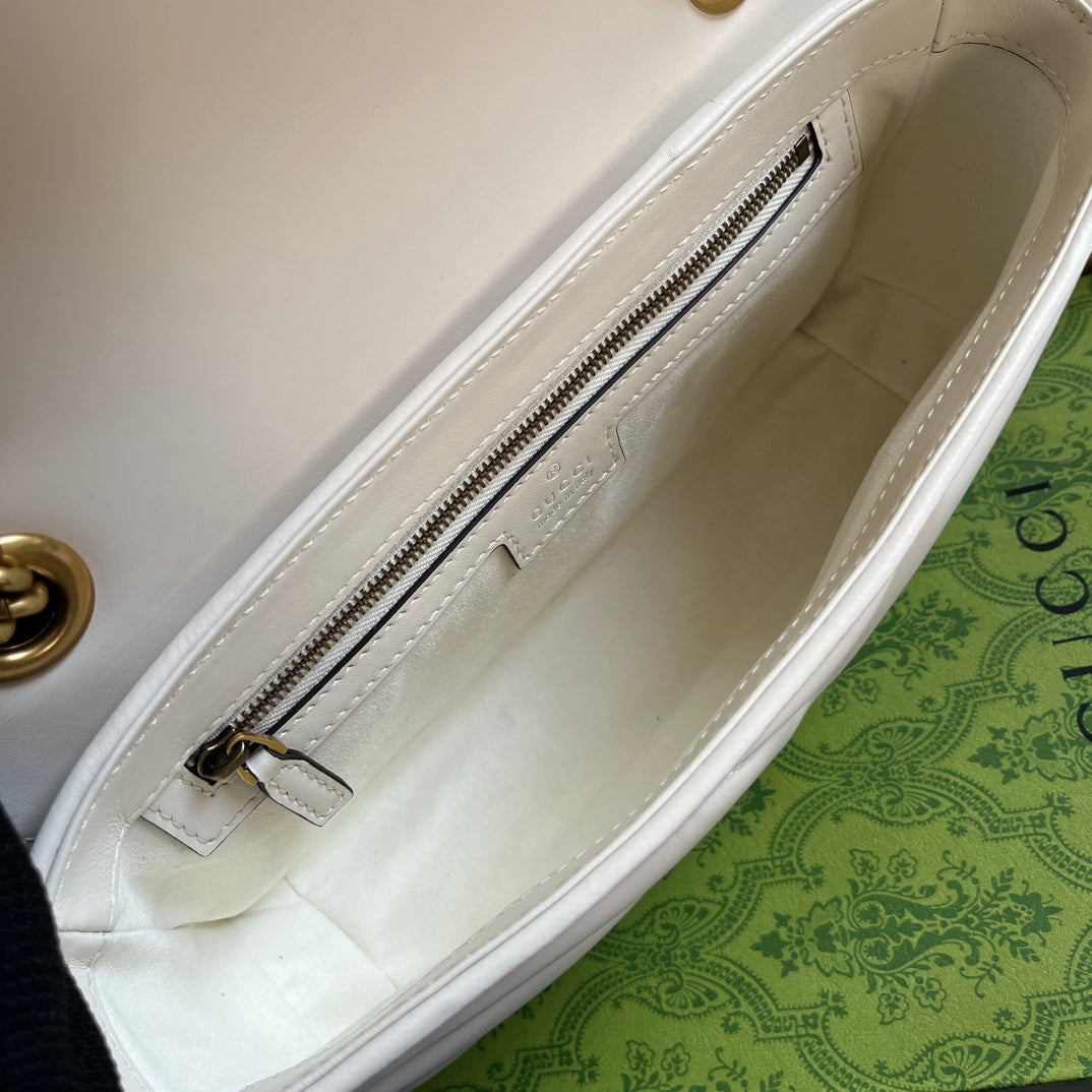 Gucci Marmont Medium 26 Bag in White Lambskin