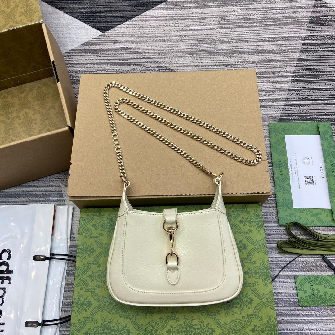 Gucci Jackie Notte Mini Bag 19 in White Cracked Lacquer Calfskin Gold Hardware