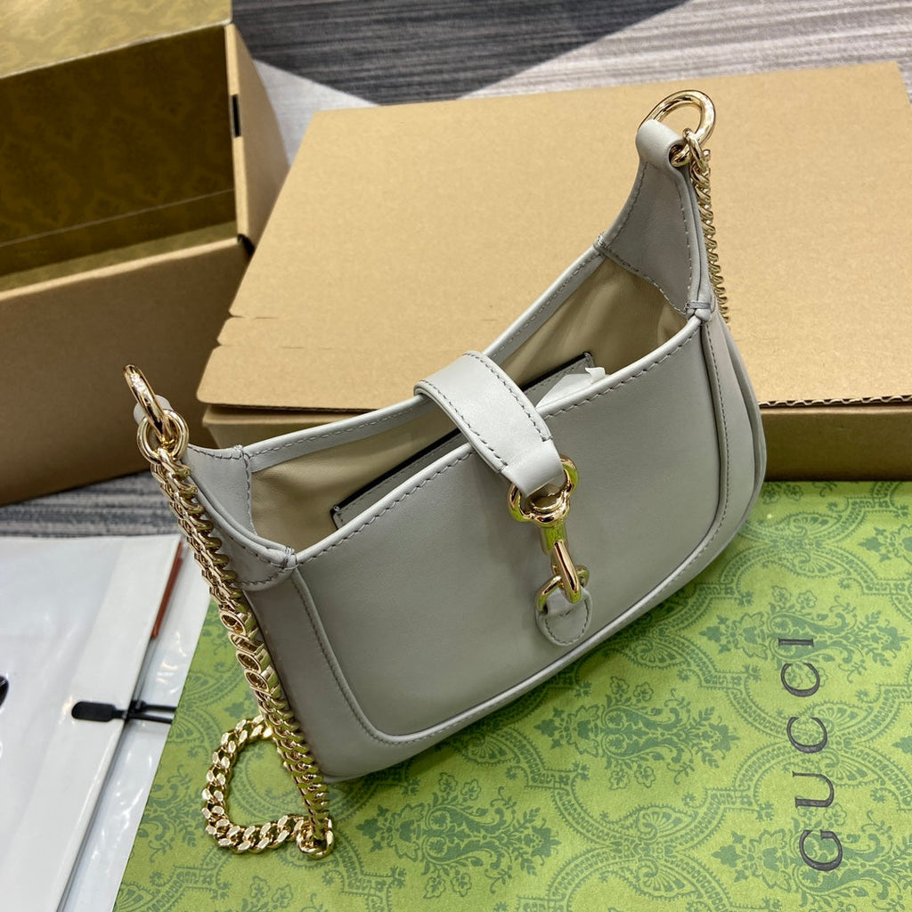 Gucci Jackie Notte Mini Bag 19 in White Calfskin Gold Hardware