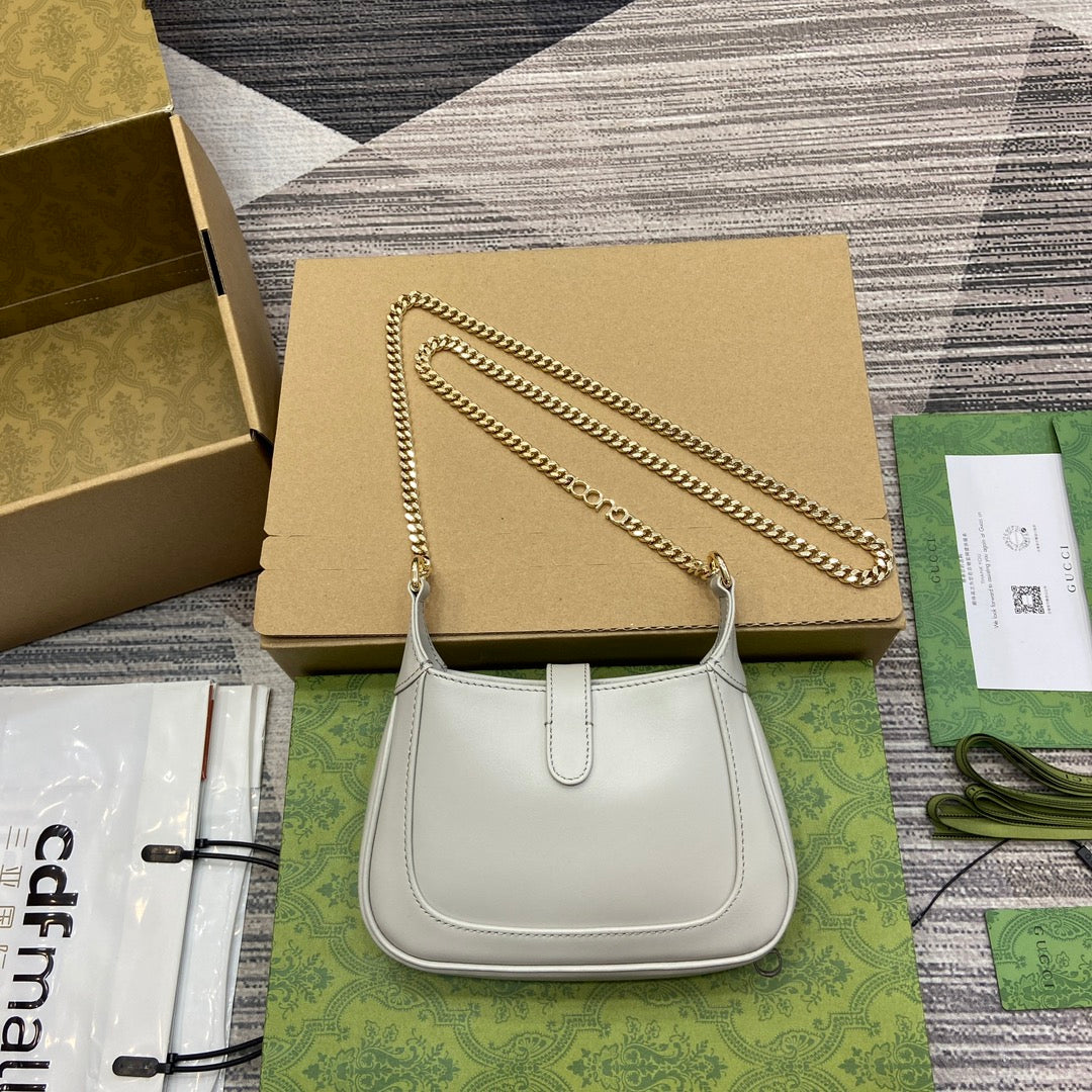 Gucci Jackie Notte Mini Bag 19 in White Calfskin Gold Hardware