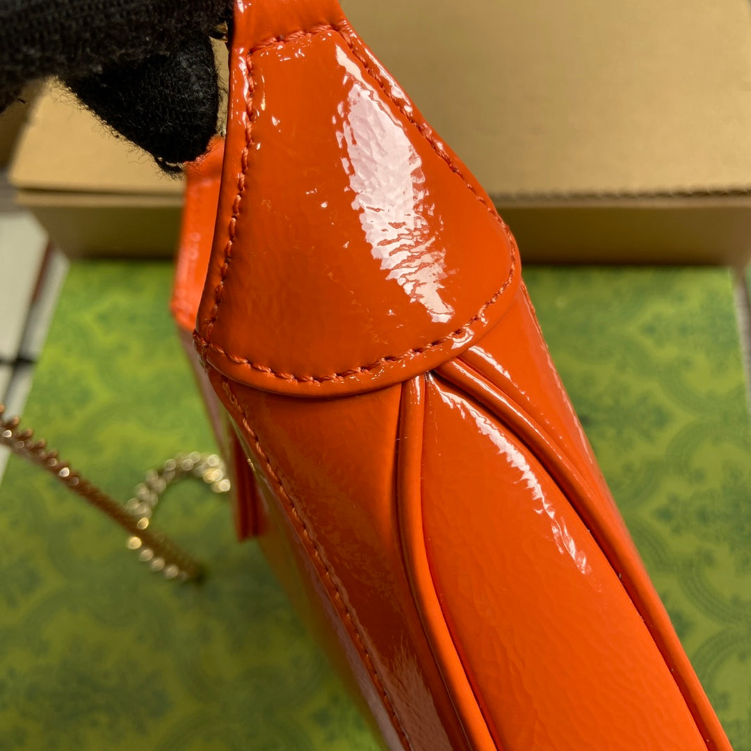Gucci Jackie Notte Mini Bag 19 in Orange Cracked Lacquer Calfskin Gold Hardware