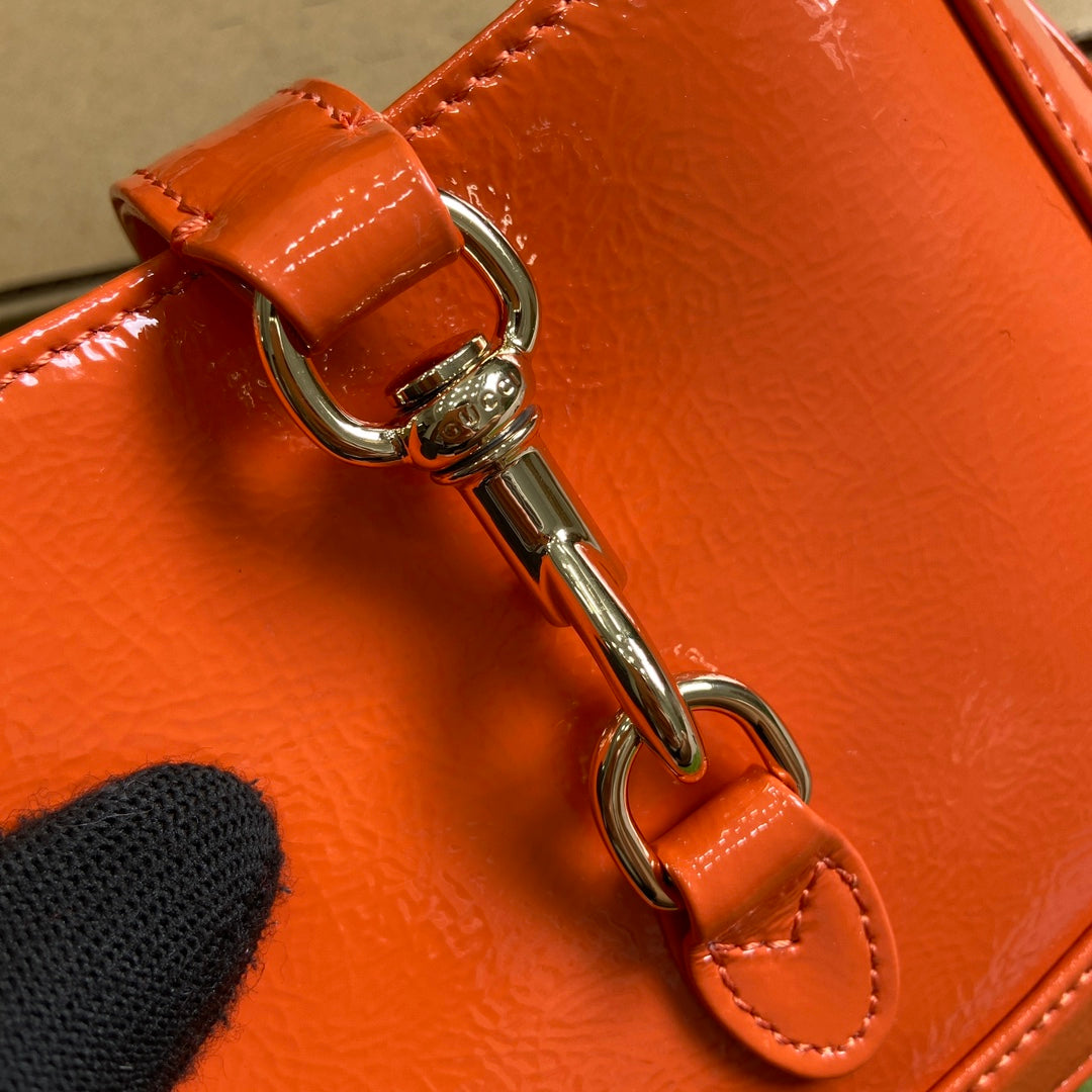 Gucci Jackie Notte Mini Bag 19 in Orange Cracked Lacquer Calfskin Gold Hardware