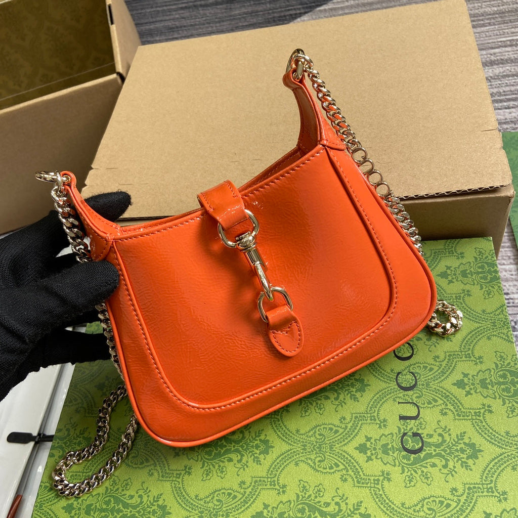Gucci Jackie Notte Mini Bag 19 in Orange Cracked Lacquer Calfskin Gold Hardware
