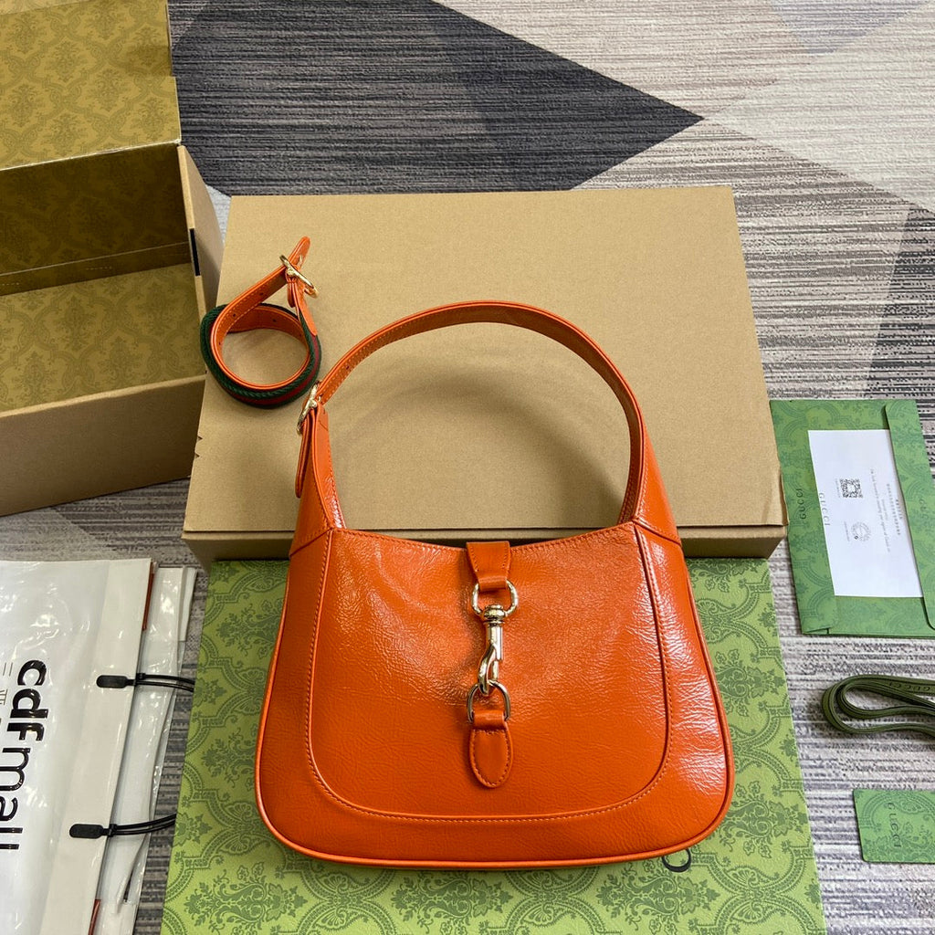 Gucci Jackie Small Shoulder Bag 27 in Orange Cracked Lacquer Calfskin Gold Hardware