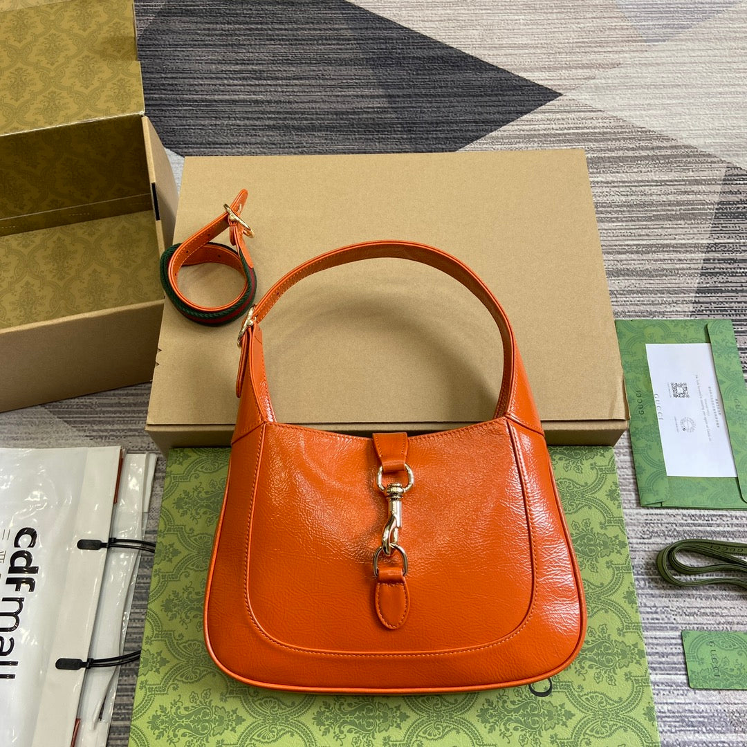 Gucci Jackie Small Shoulder Bag 27 in Orange Cracked Lacquer Calfskin Gold Hardware