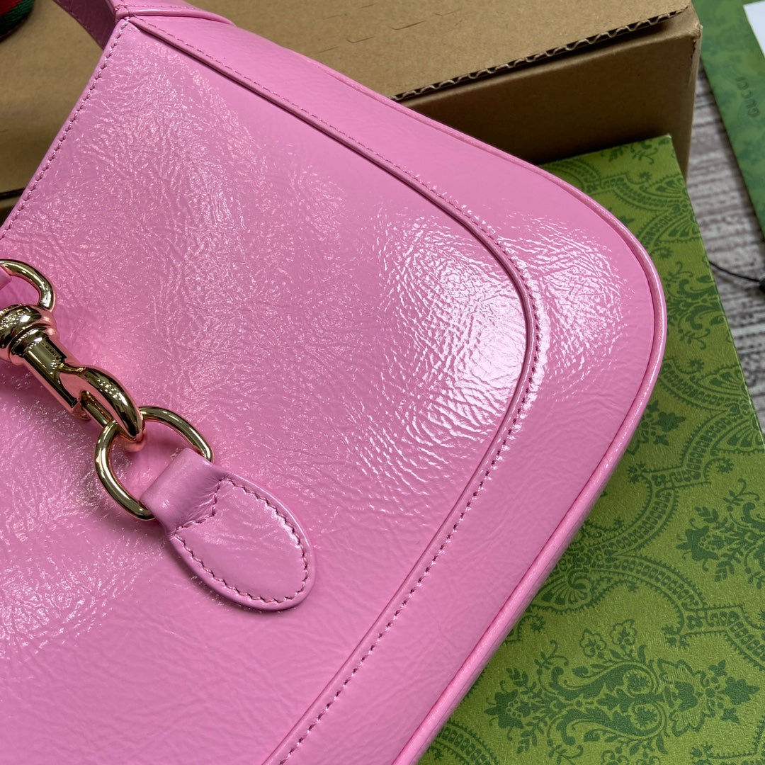 Gucci Jackie Small Shoulder Bag 27 in Pink Cracked Lacquer Calfskin Gold Hardware