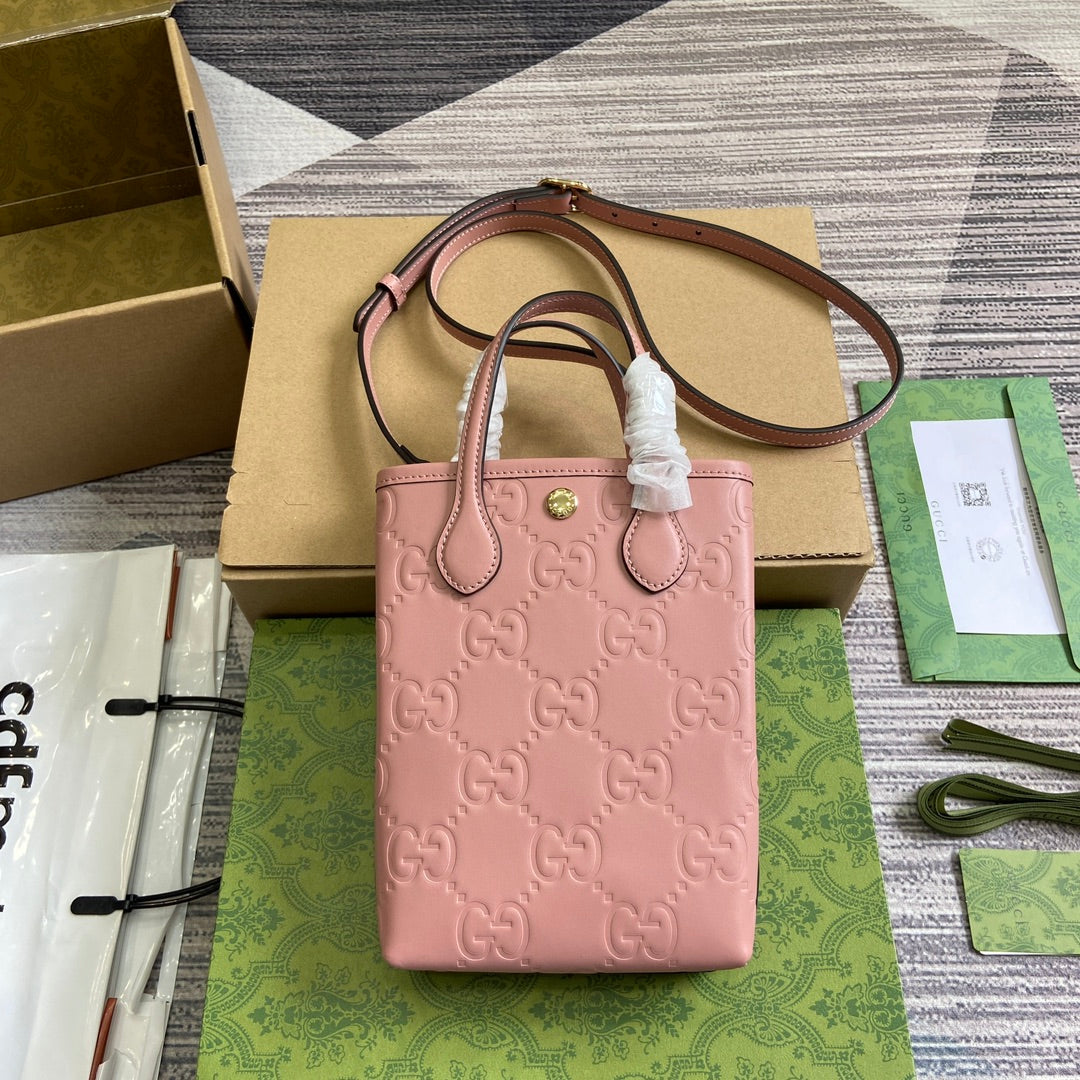 Gucci 20 Super Mini Bag with Strap in Light Pink Calfskin