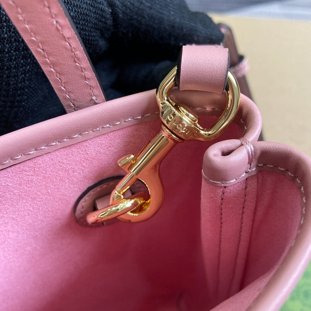 Gucci 20 Super Mini Bag with Strap in Light Pink Calfskin