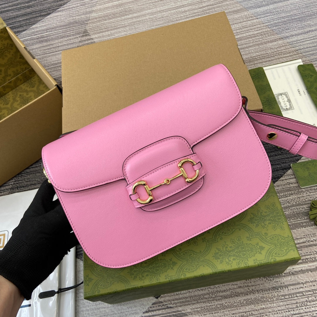 Gucci Horsebit 1955 Shoulder Bag 25 in Pink Lambskin Gold Hardware