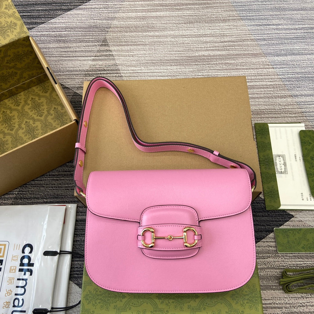 Gucci Horsebit 1955 Shoulder Bag 25 in Pink Lambskin Gold Hardware