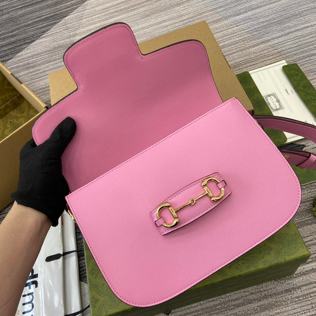 Gucci Horsebit 1955 Shoulder Bag 25 in Pink Lambskin Gold Hardware