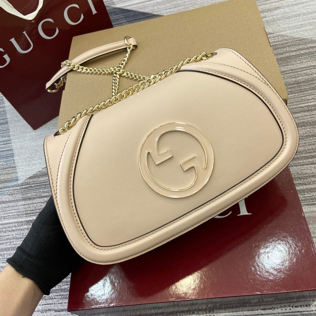 Gucci Blondie Small Shoulder Bag 26 in Beige Calfskin Gold Hardware