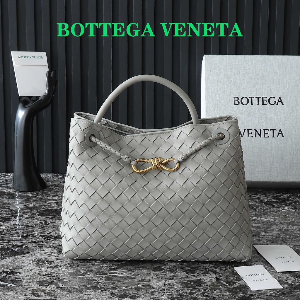 Bottega Veneta Medium Andiamo 32cm Grey Lambskin Bag