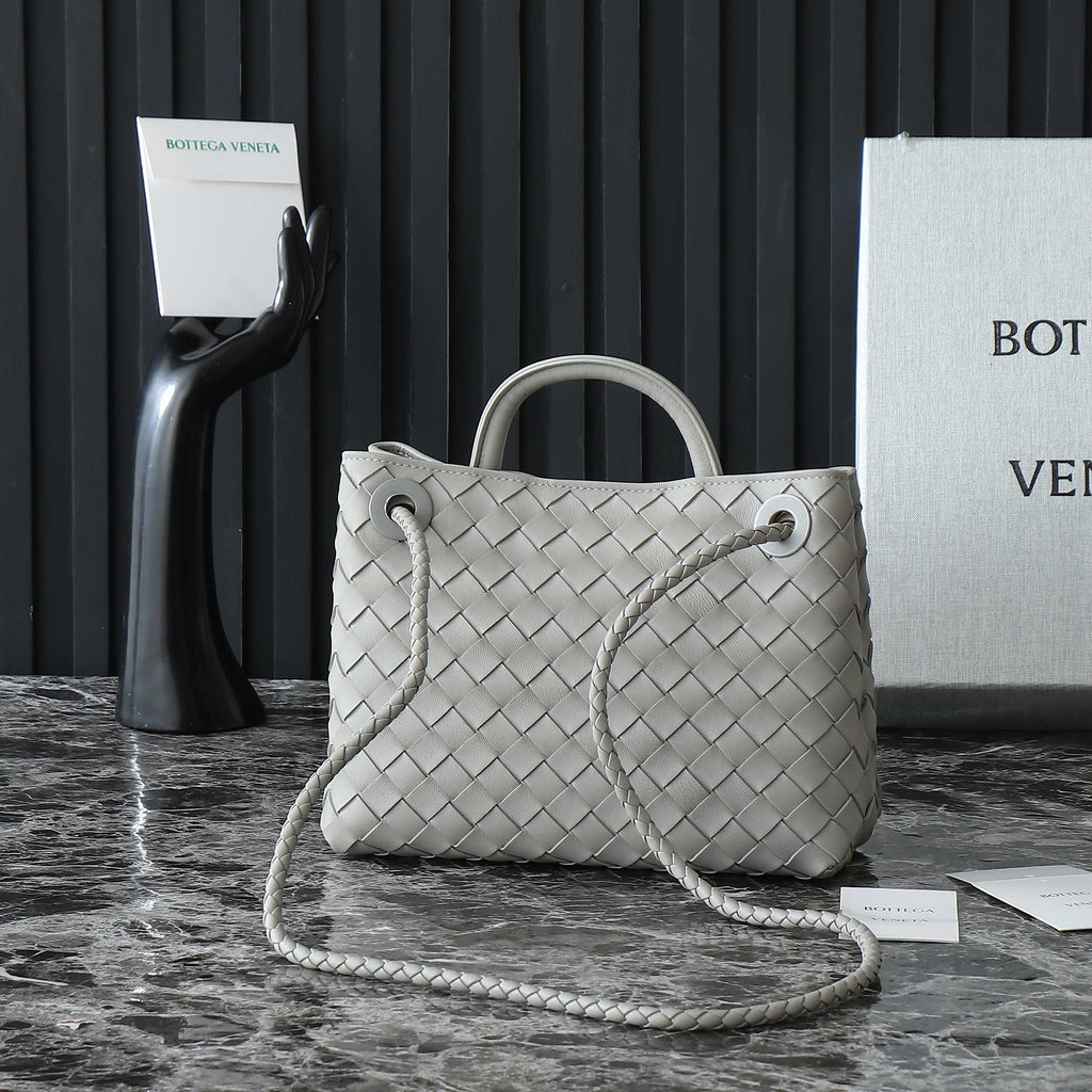 Bottega Veneta Small Andiamo 25cm Grey Lambskin Bag