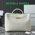 Bottega Veneta 25S Large Andiamo 42 in Ivory Calfskin Gold Hardware Bag
