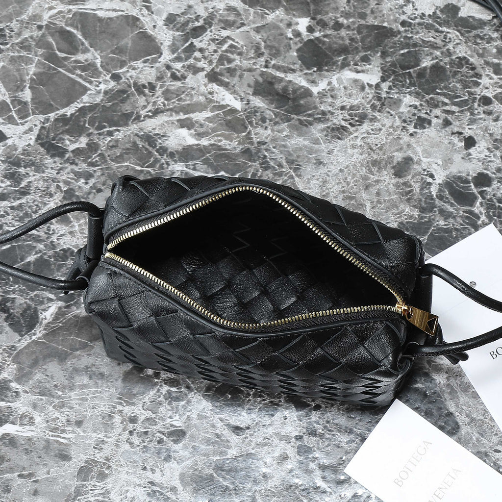 Bottega Veneta Bv Mini Loop 17cm Black Calfskin Bag