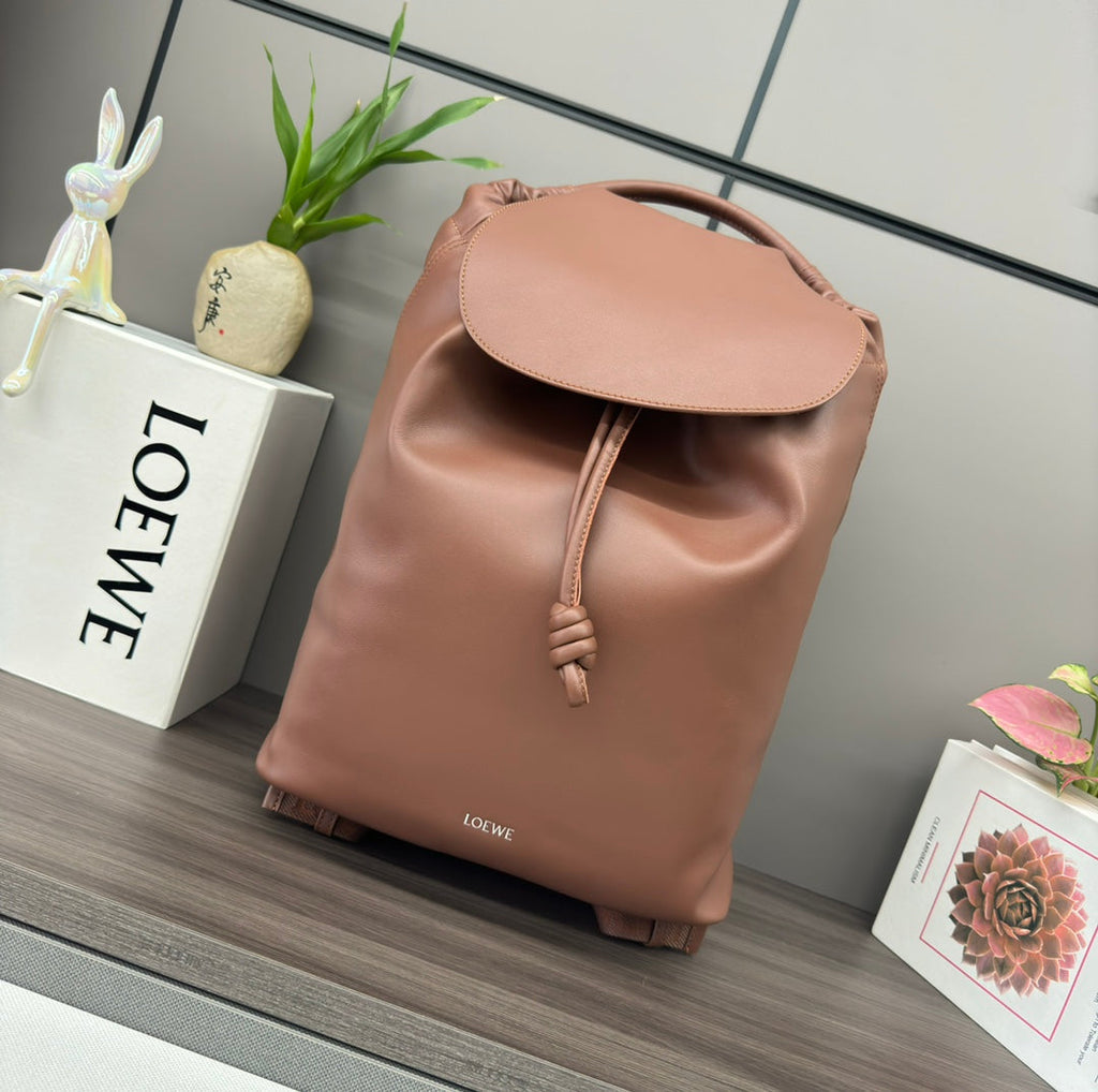 Loewe Flamenco 40 Backpack in Chestnut Brown Shiny Supple Calfskin