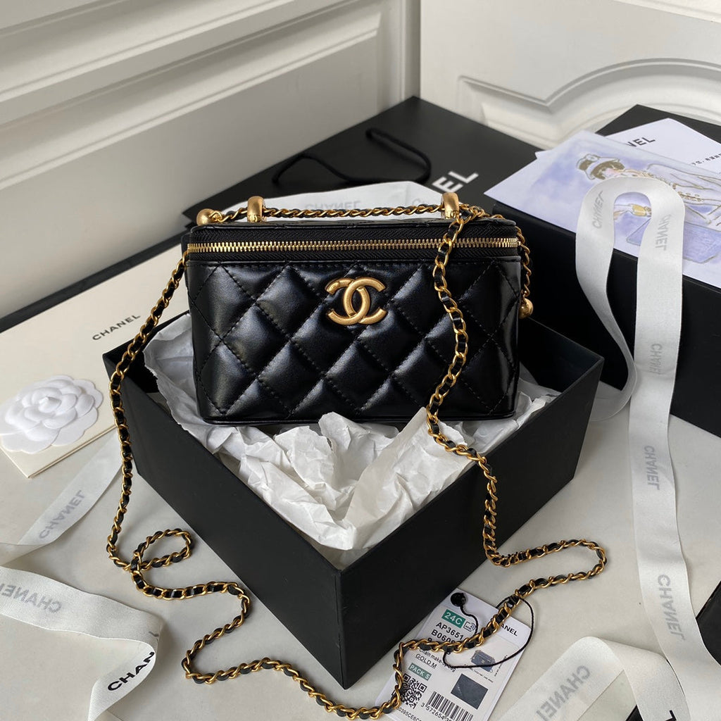 Chanel Vanity Case 19 Black Lambskin Gold Hardware