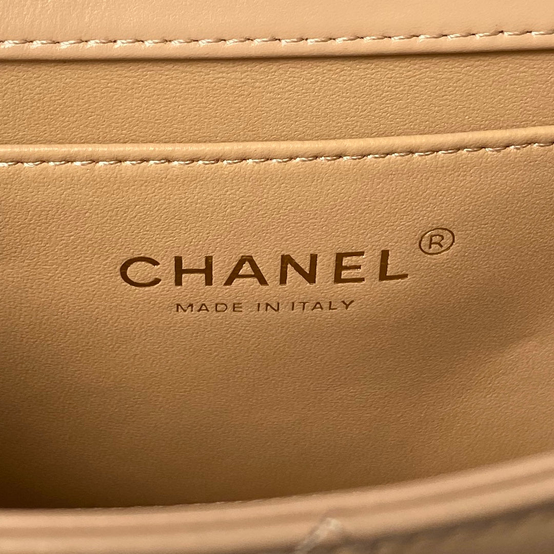 Chanel 25S Mini Flap Bag 22 in Tan Brown Calfskin Gold Hardware