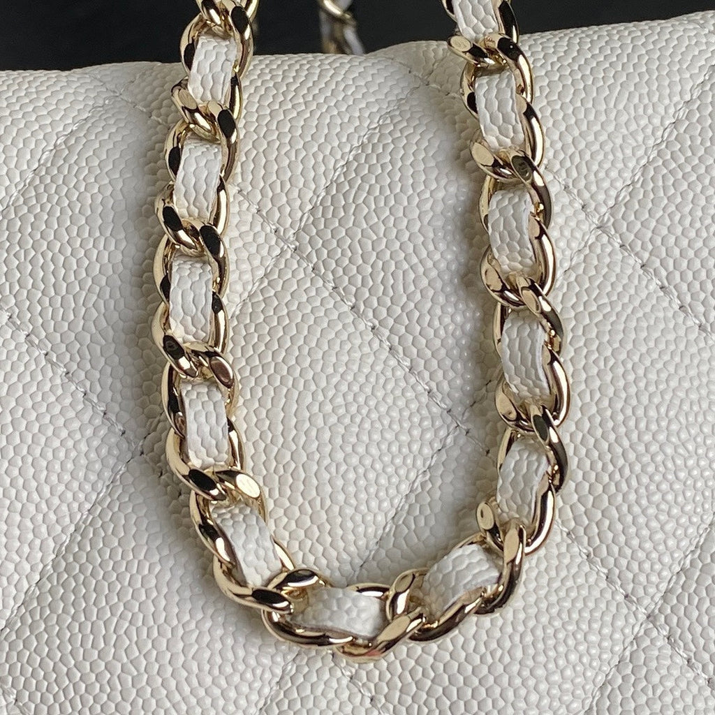 Chanel Hobo Bag 21 in White Grained Calfskin Gold Hardware