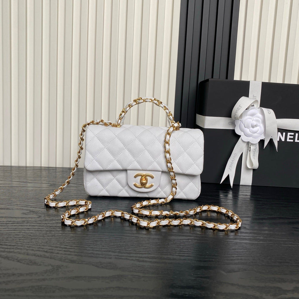 Chanel 25S Flap Bag 19 in White Calfskin Gold Hardware