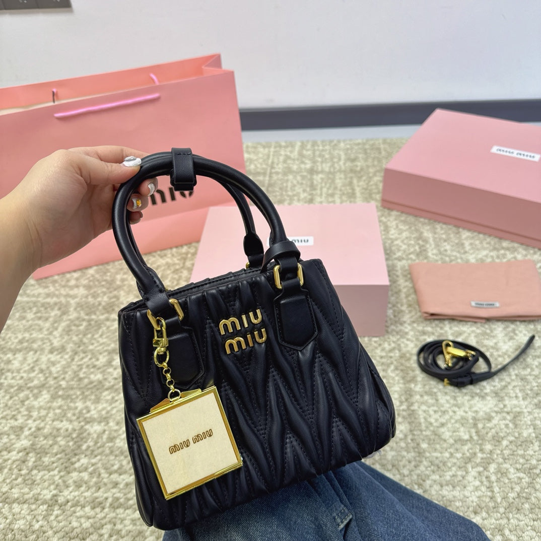Hobo 20 Bag in Black Lambskin