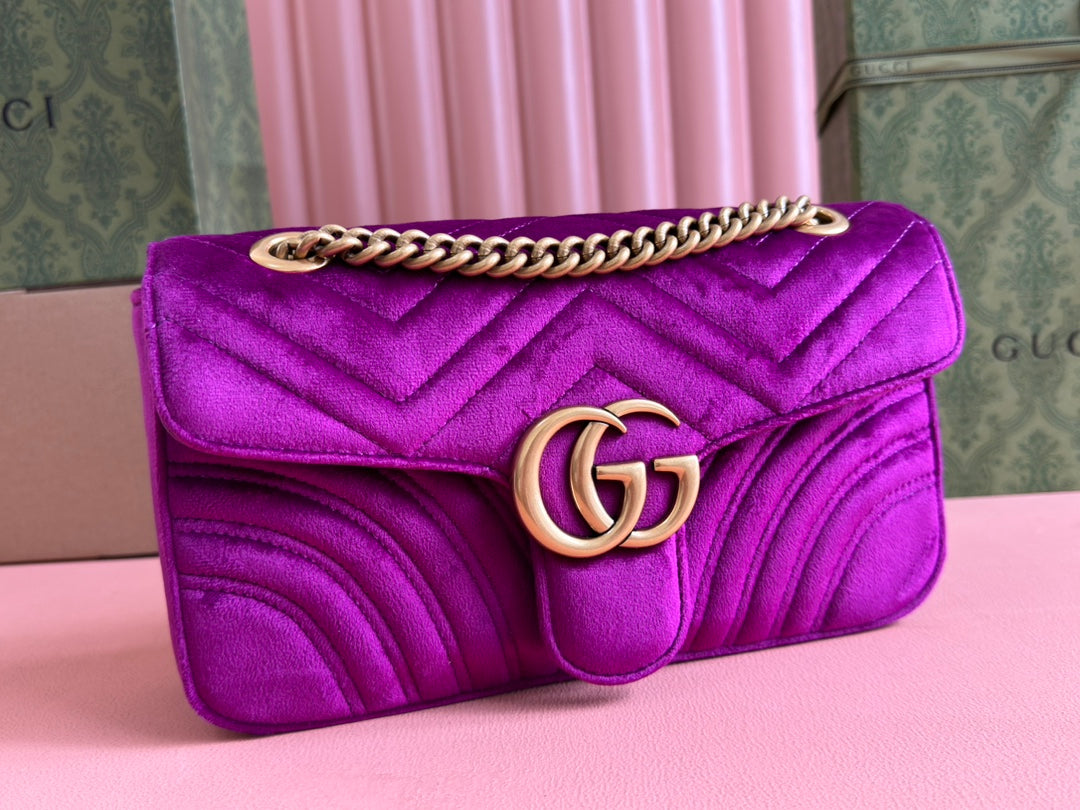 Gucci 25S Marmont 26 cm in Deep Pink Purple Velvet with Gold Hardware Bag