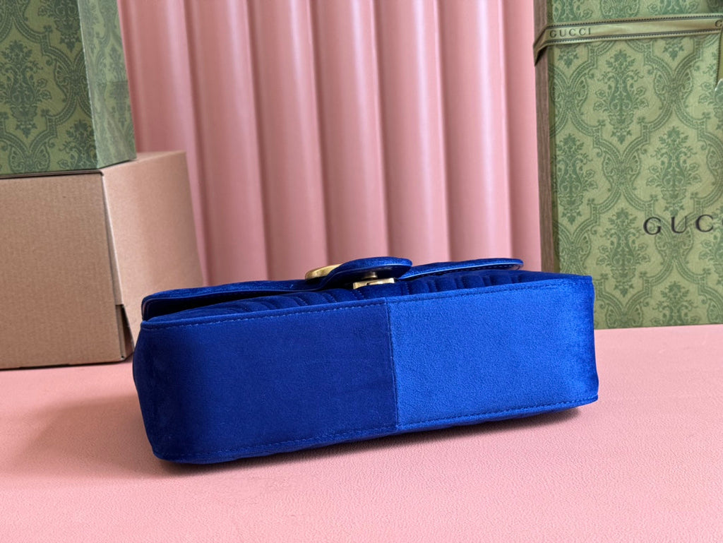 Gucci 25S Marmont 26 cm in Dark Blue Velvet with Gold Hardware Bag