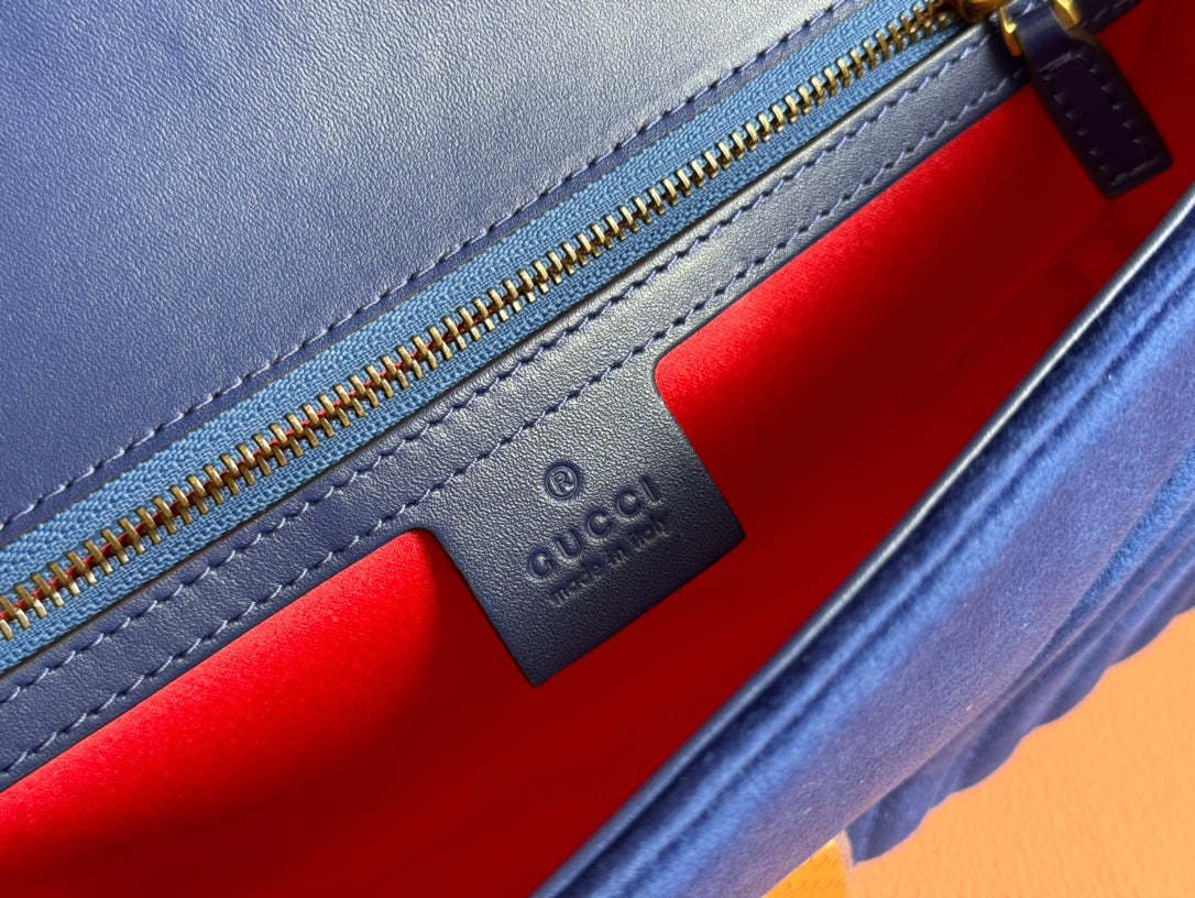 Gucci 25S Marmont 26 cm in Dark Blue Velvet with Gold Hardware Bag