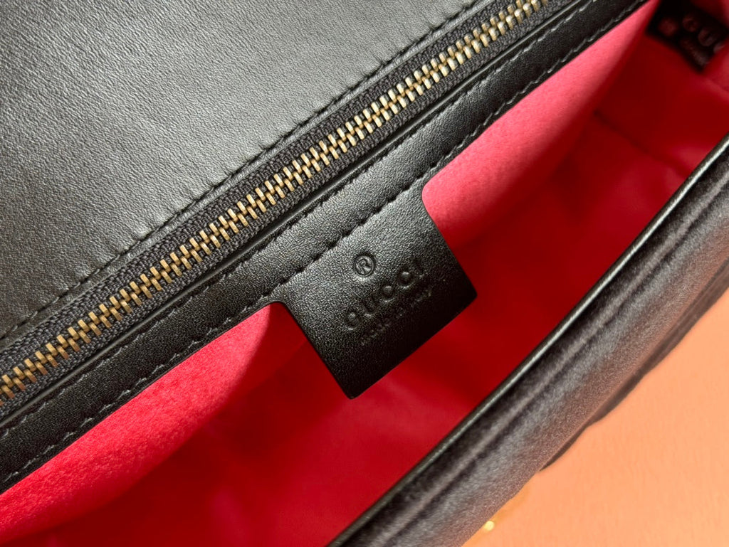 Gucci 26S Marmont Matelasse 26 in Black Velvet Bag