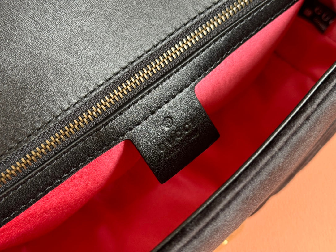 Gucci 26S Marmont Matelasse 26 in Black Velvet Bag