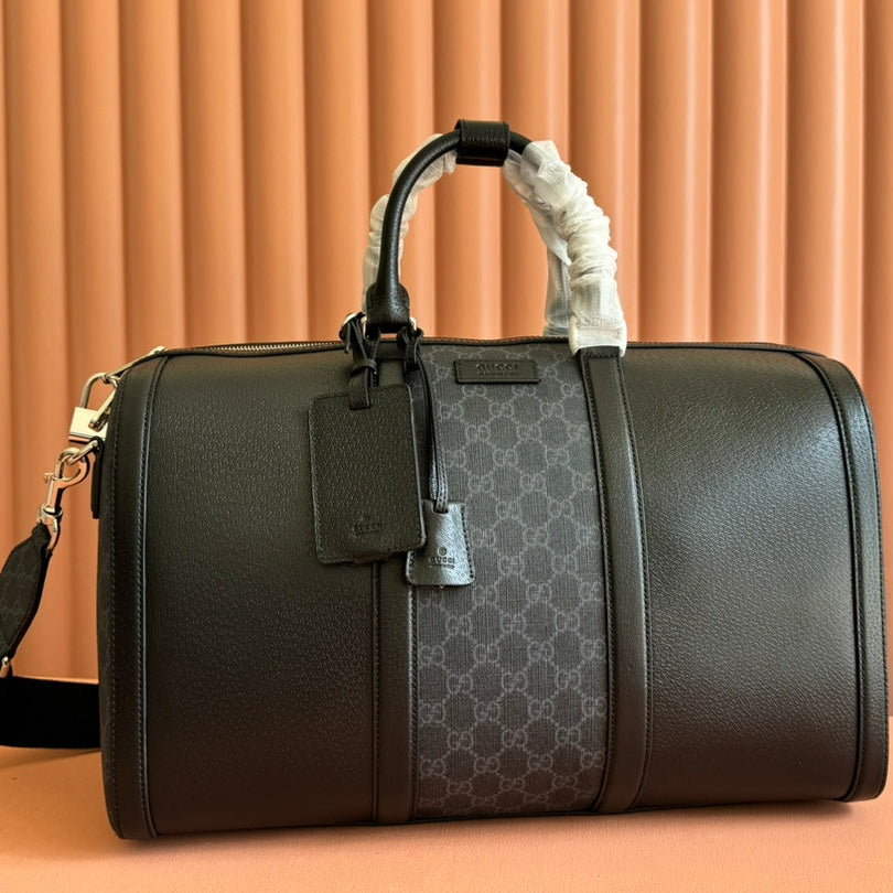 Gucci Jumbo Medium Duffle 44 in Extra Dark Green Calfskin Bag