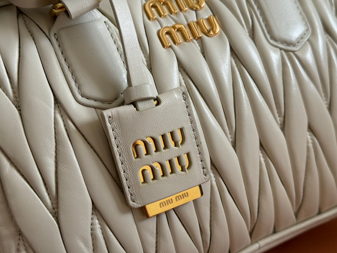 Arcadie Matelassé Bag 24 in White Lambskin Gold Hardware