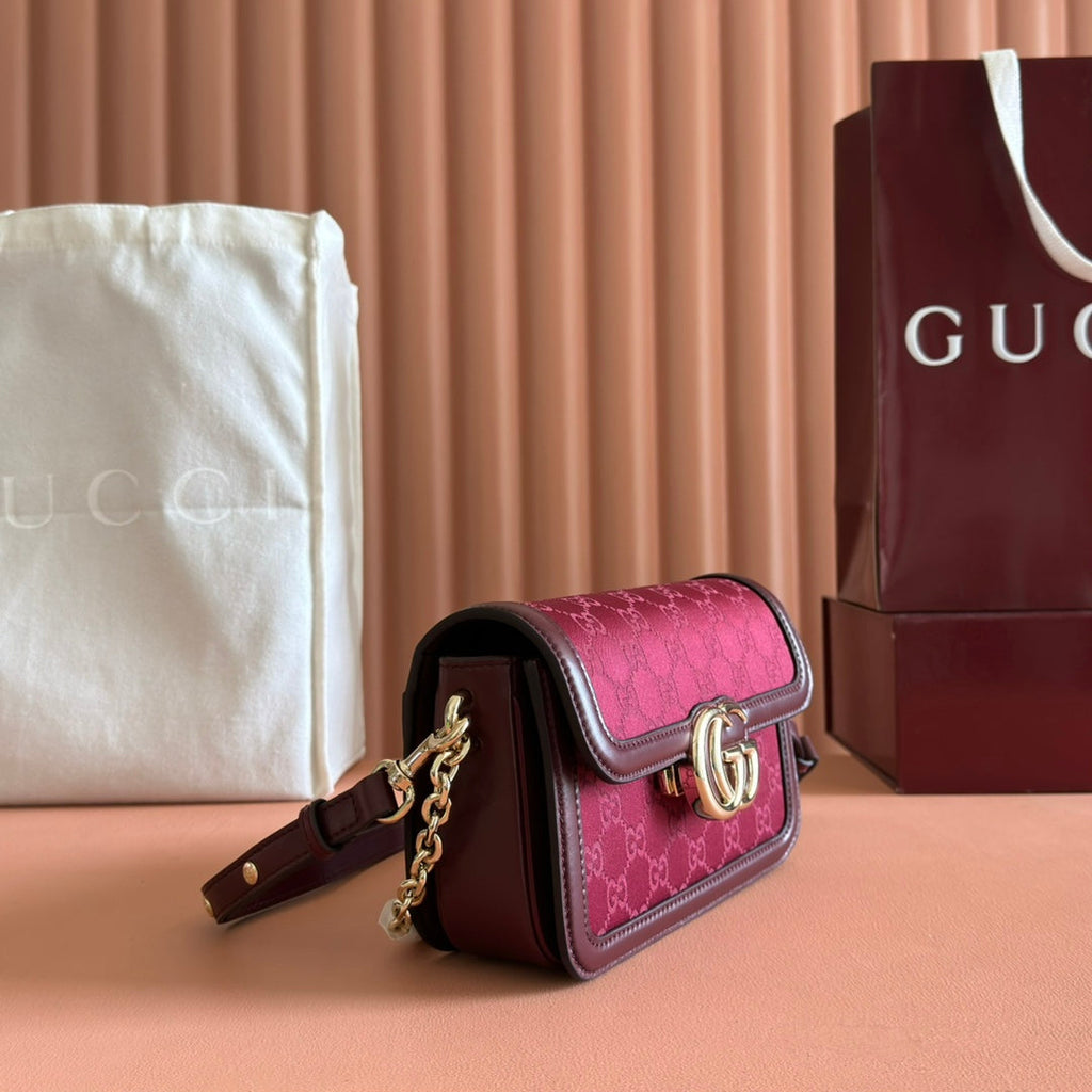 Gucci Go Small Shoulder Bag 21.5 in Rosso Ancora Red Canvas
