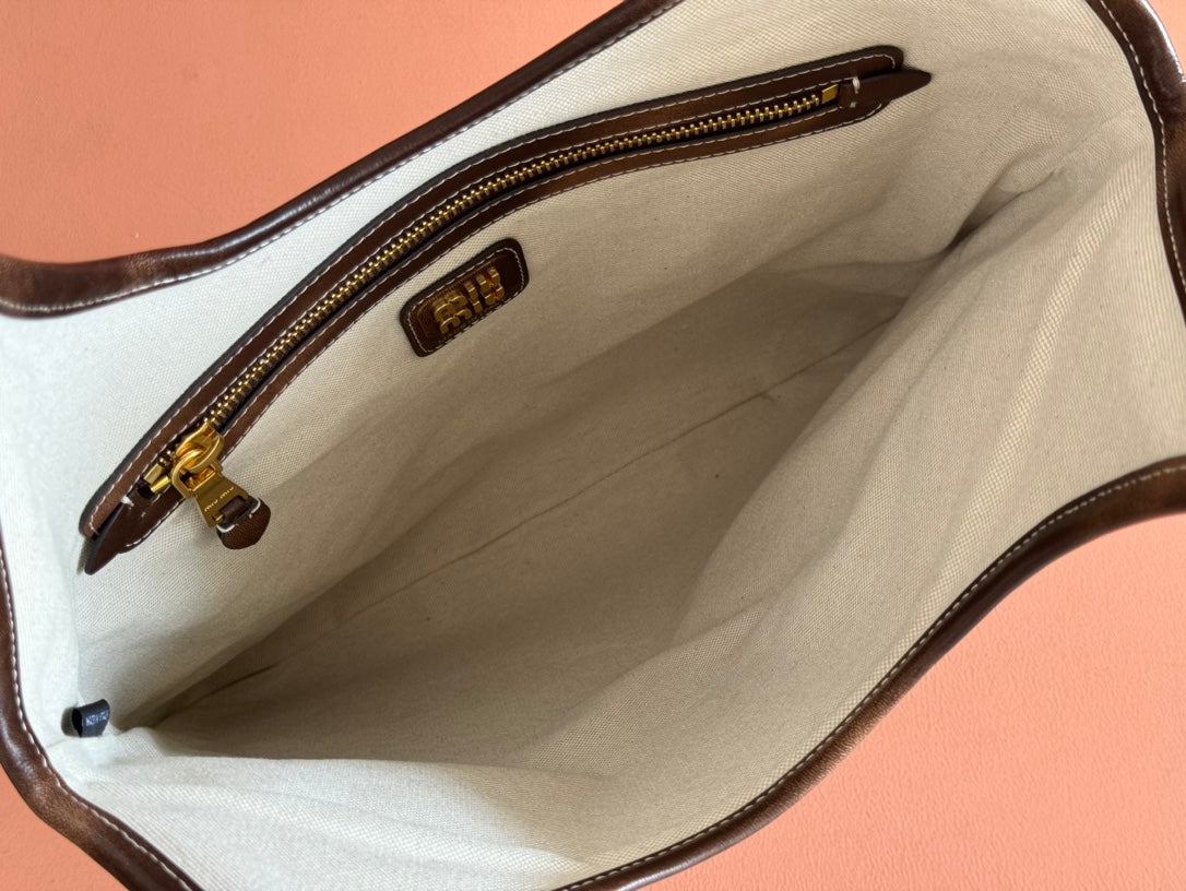 Ivy Tote Bag 60 in Brown Ombre Calfskin