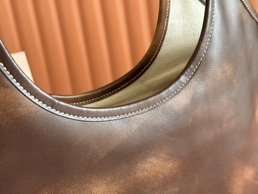 Ivy Tote Bag 60 in Brown Ombre Calfskin