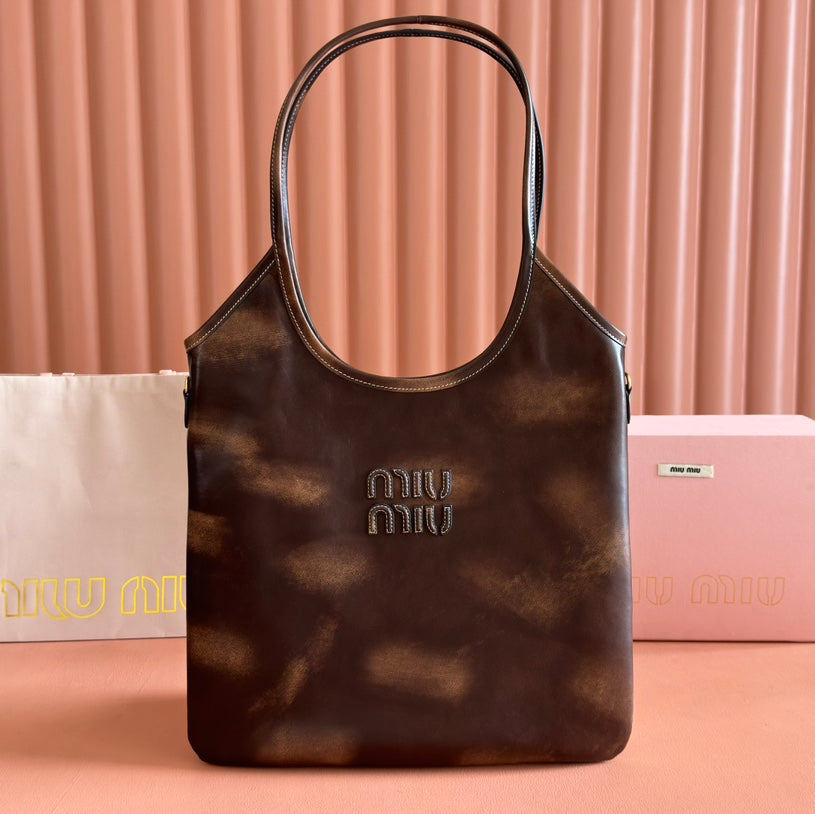 Ivy Tote Bag 60 in Brown Ombre Calfskin