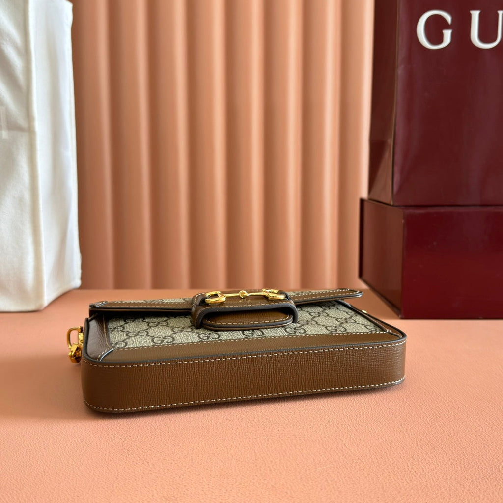 Gucci Horsebit 1955 Small 21.5 in Beige Ebony Supreme Brown Calfskin Gold Hardware Bag