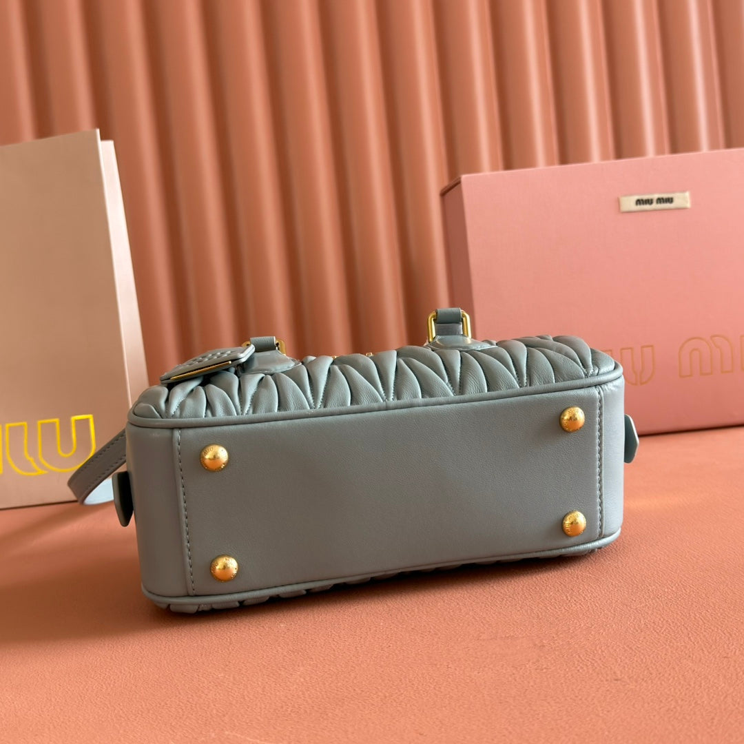 Arcadie Matelassé Bag 22 Olive Gray in Calfskin Gold Hardware