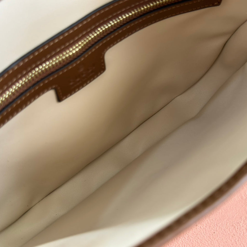 Gucci Jackie Small Shoulder Bag 27 in Tawny Brown Calfskin Gold Hardware