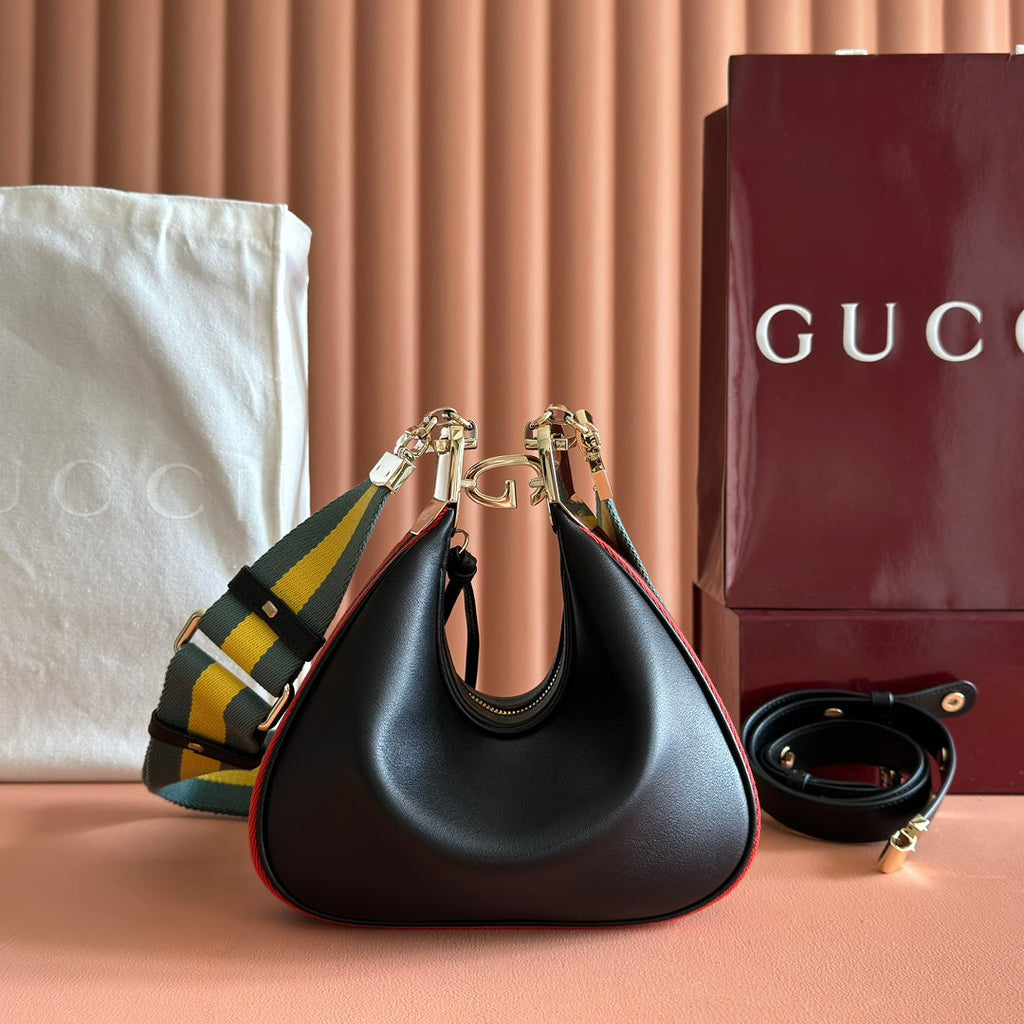 Gucci 26S Attache Shoulder Bag 23 in Black Calfskin